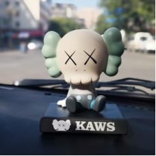 Кавс фігурка вуличний друг Kaws мультфільм лялька автомобільна прикраса 10 см