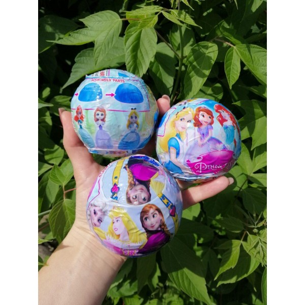 Принцеси Діснея дитячі іграшки в кулі лялечка в спідниці